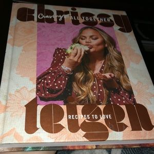 Chrissy Teigen’s Cravings All together book